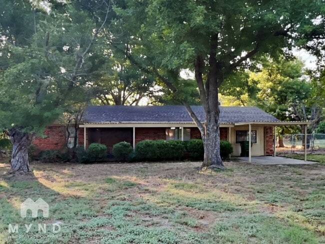 Building Photo - 317 Berryhill Dr Rental