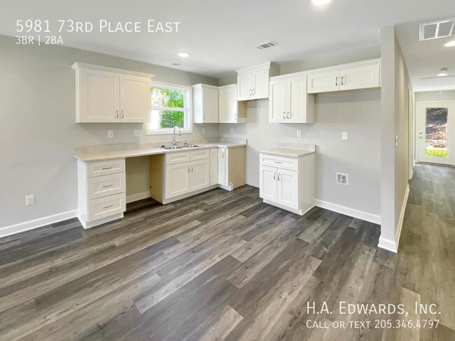 Photo - 5981 73rd E Pl