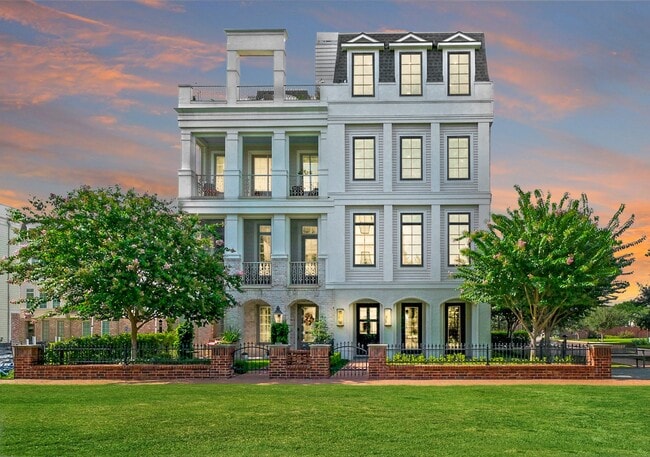 Building Photo - 39 Crain Sq Blvd Rental