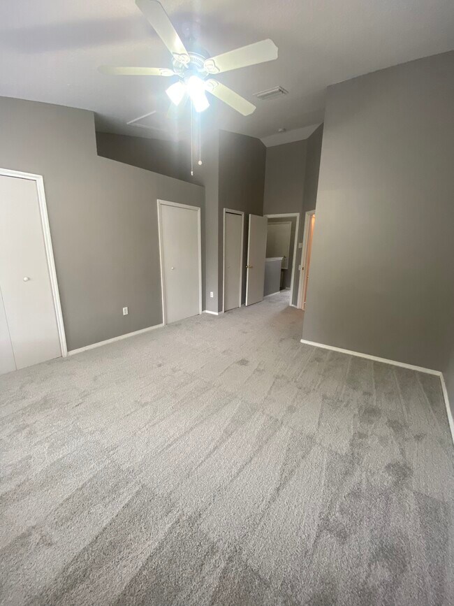 Photo - 2469 Lake Woodberry Cir