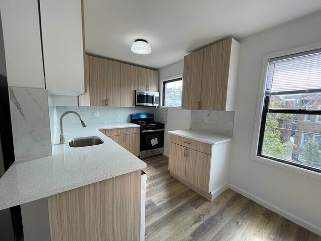 Photo - 416 10TH St Unit 2