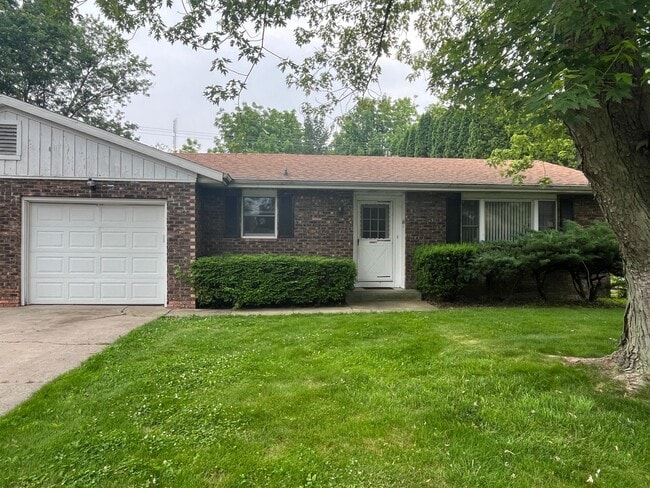 2-Bedroom Single Family Duplex Available f... - 2-Bedroom Single Family Duplex Available f... House