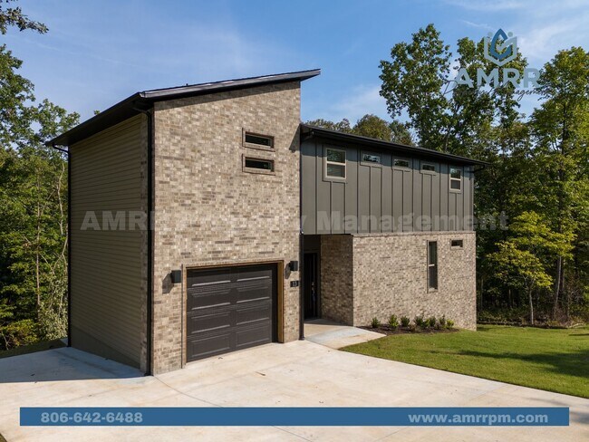 Photo - Beautiful Bella Vista Home!