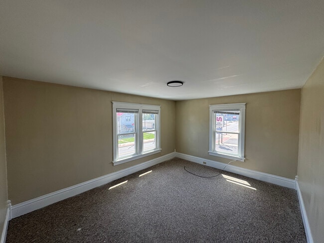 Photo - 1938 W 4th St Unit 1938 2nd Floor