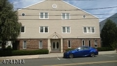Building Photo - 176 Chestnut St Unit #301 Rental