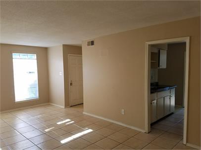 Photo - 3240 Forest Glen St