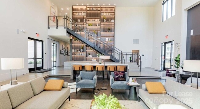 Photo - 305 Prine Pl Unidad B6