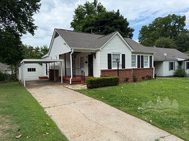 3800 Vanuys Rd