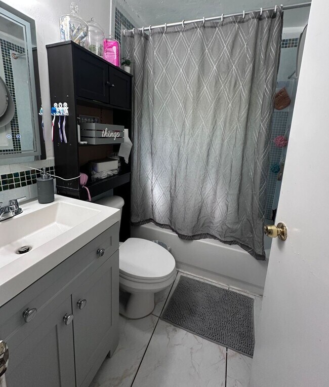 Photo - 1269 NW 31st St