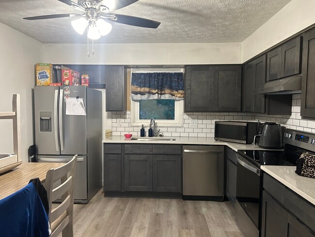 Photo - 14264 Prospect Rd