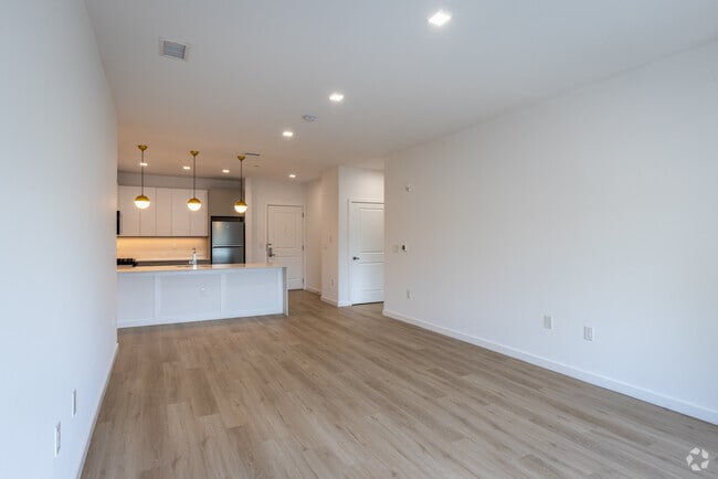 2BR, 2BA - 1,207SF