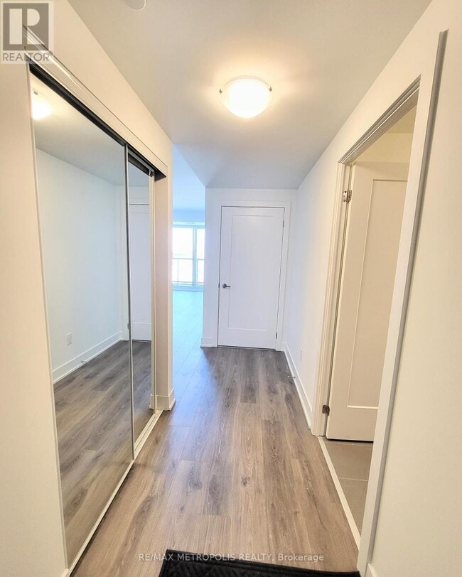 Photo - 2545 Simcoe St N Unit 2204