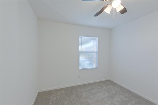 Photo - 831 Ginkgo Wy House