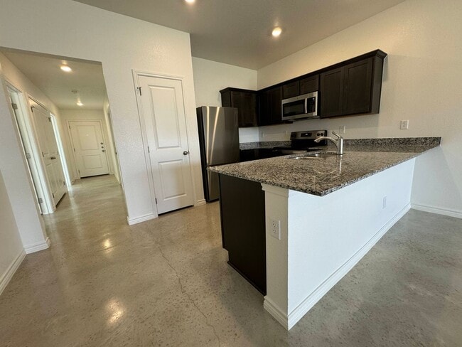 Photo - 1234 Lehmann Dr Unit B