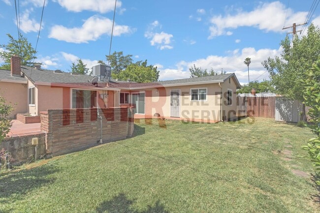 Photo - 3413 Windsor Dr