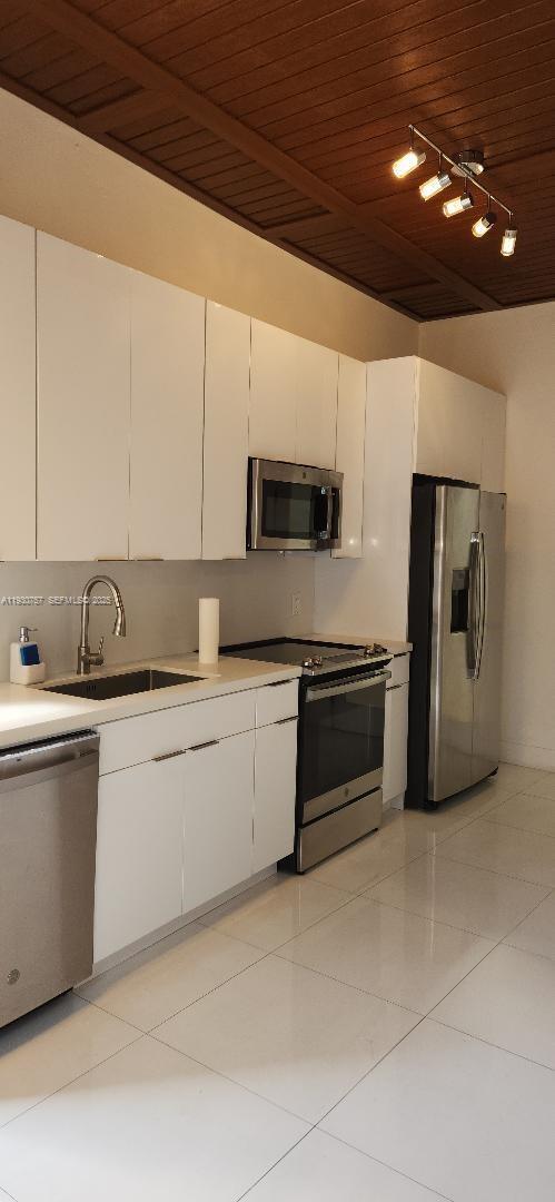 Photo - 1232 SW 17th Terrace Unit B