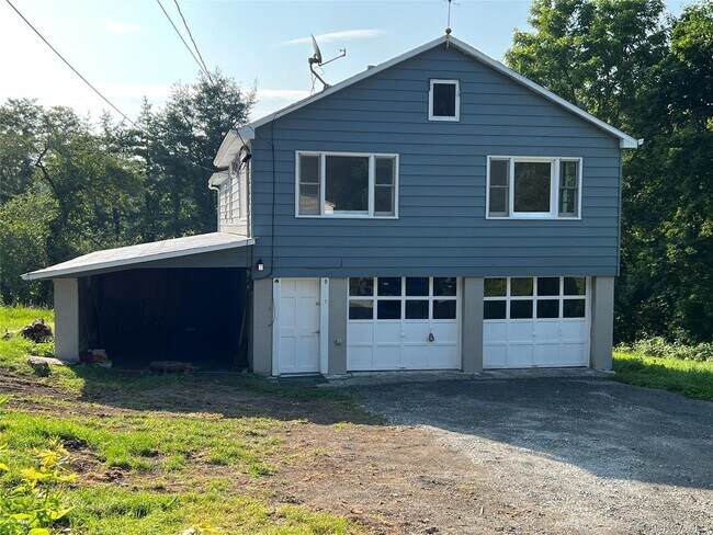 Building Photo - 9 Cedar St Rental