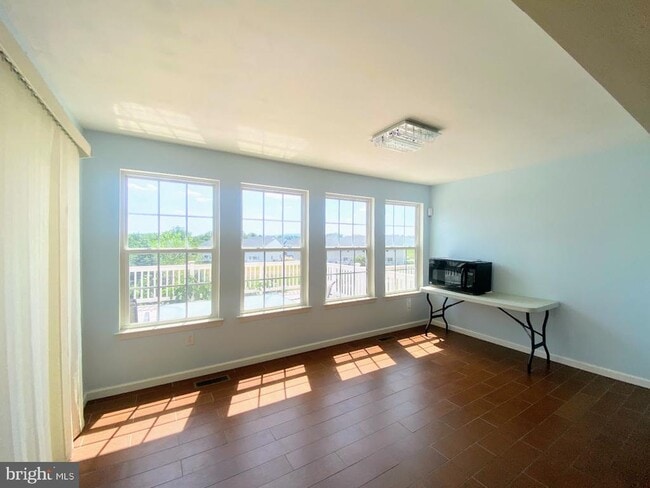 Photo - 172 S Savanna Dr