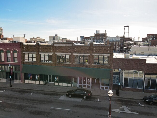 Building Photo - 312 S Campbell Ave Unit B