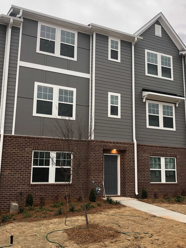 Room in Townhome on Tears Ln