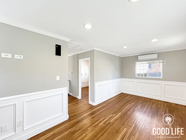 Photo - Cozy 2 bedroom, 1 bathroom home in North Park!