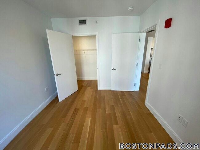Photo - 150 Camden St Unit 409