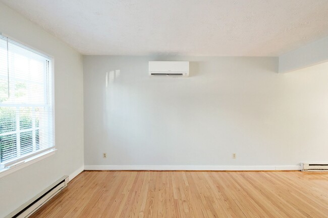 Photo - Dog-Friendly Woolen Mills Duplex Near Downtown