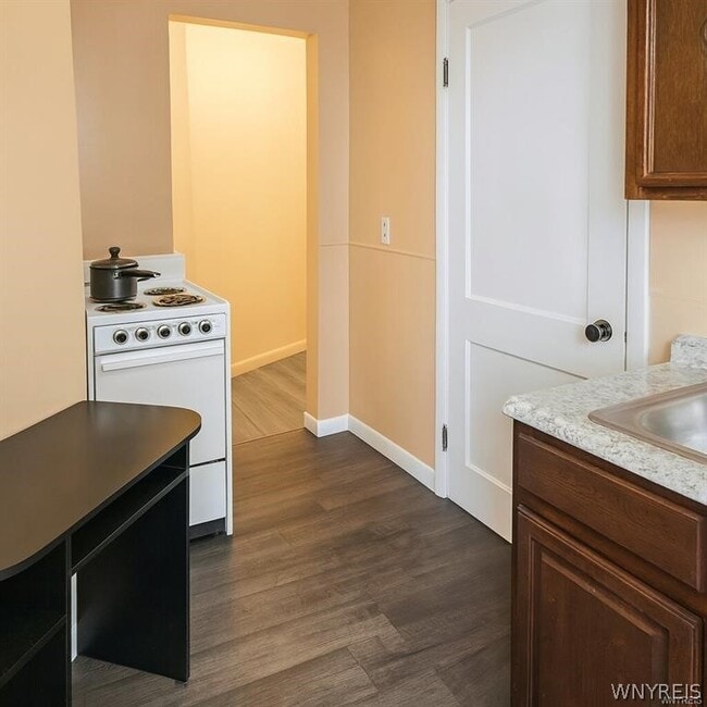 Photo - 64 Montrose Ave