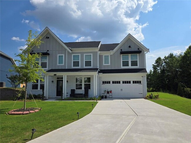 Building Photo - 121 Linden Ct