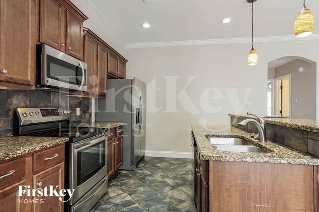 Photo - 5179 Meadow Lake Cir