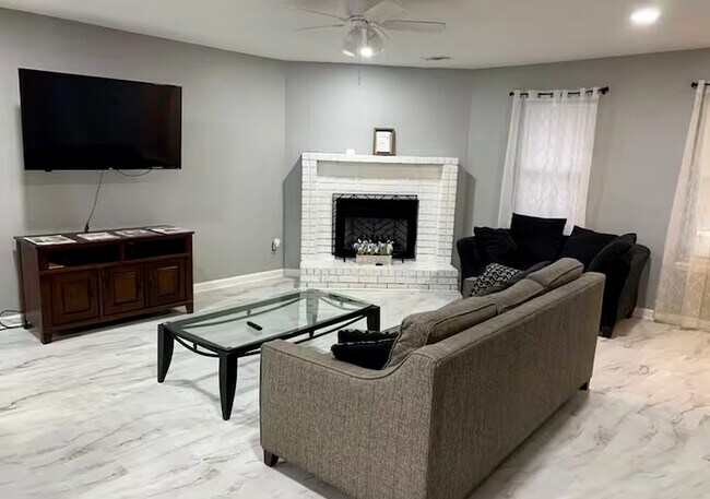 Photo - 8672 Prather Dr