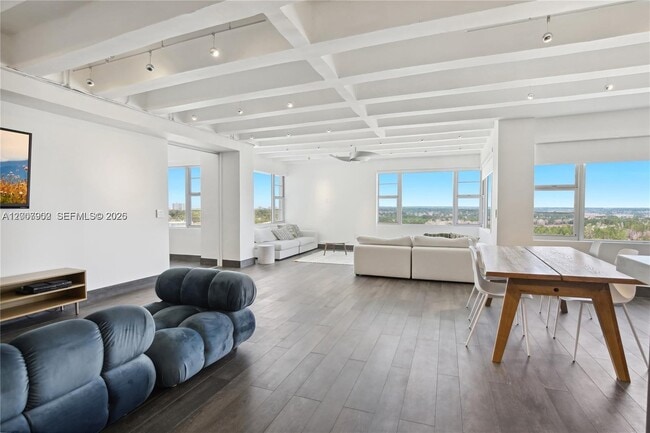 Photo - 5255 Collins Ave Unit 7G