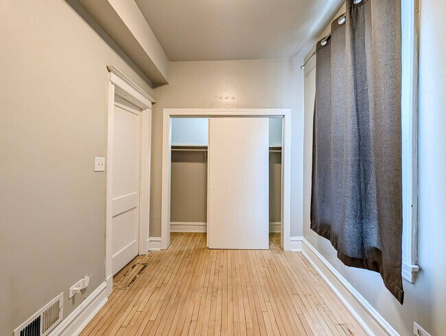 Photo - 2838 W Roosevelt Rd Unit 2R
