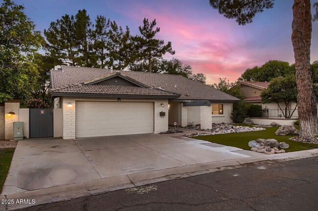 Photo - 1305 E Steamboat Bend Dr