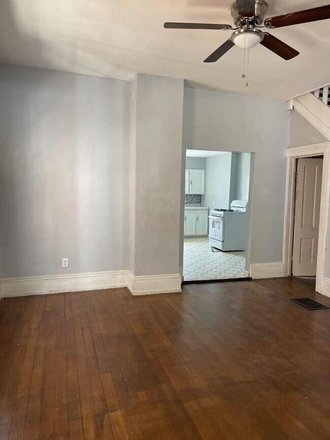 Photo - 615 N 9th St