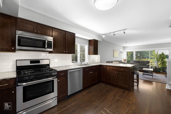 Photo - 441 S West Ave