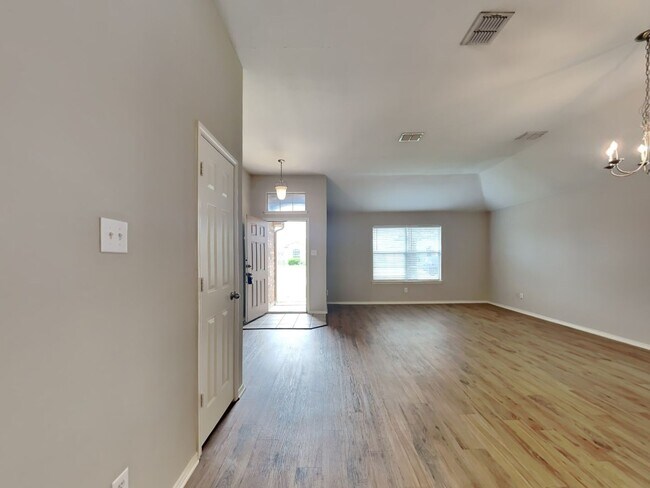 Photo - FANTASTIC HOME IN FORNEY!