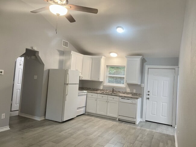 9898 Arbor Oak
