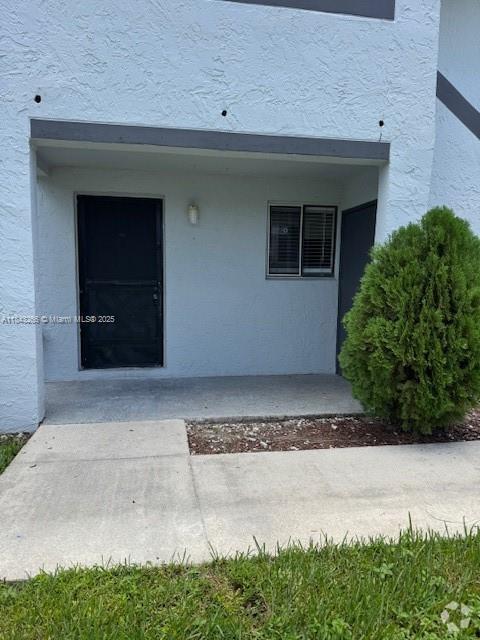 Building Photo - 153 Lakeview Dr Unit 102 Rental