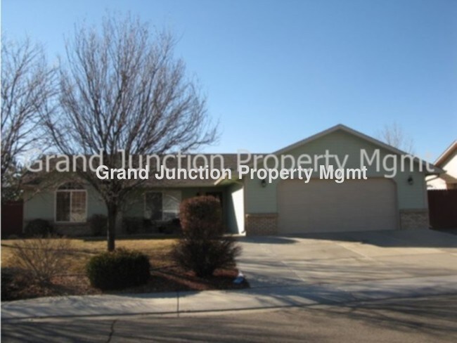 Single Family Home in the North - Single Family Home in the North