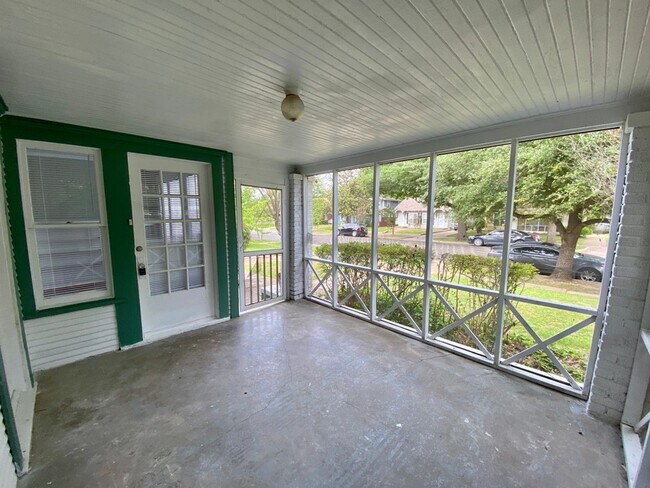 Photo - 1410-1412 Kings Highway Unit 1410 Kings Highway