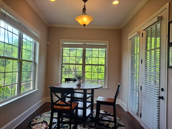 Photo - 12170 Inglecrest Ln