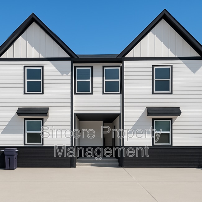 Building Photo - 2008 NW 27th St Unit #C Rental
