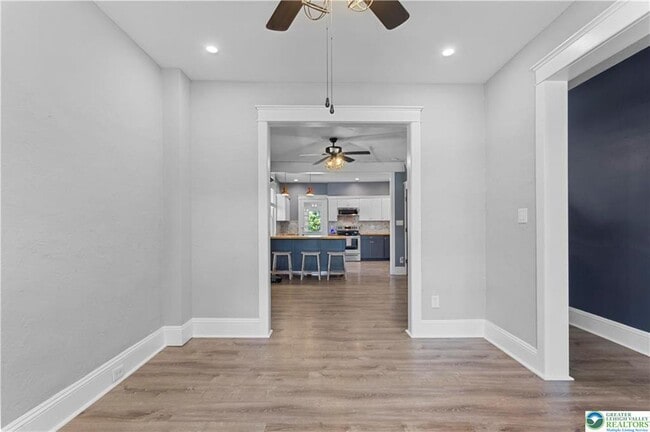 Photo - 413 Woodlawn Ave