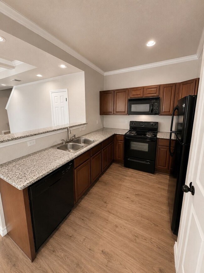 Photo - Beautifully Renovated Town-home - Near Medical Center