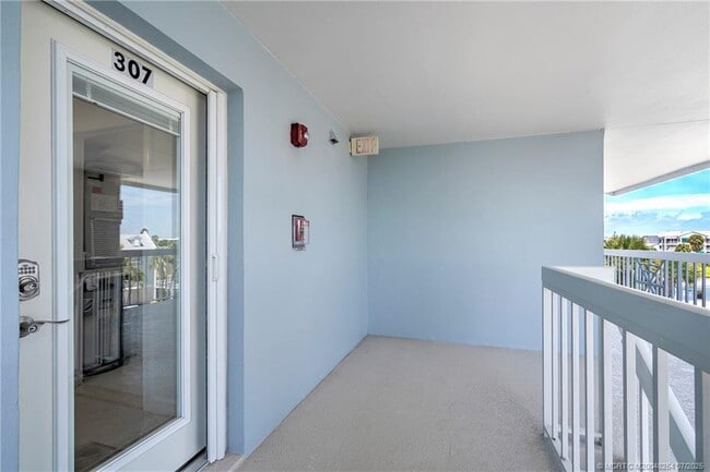 Photo - 20 NE Plantation Rd Unit 307