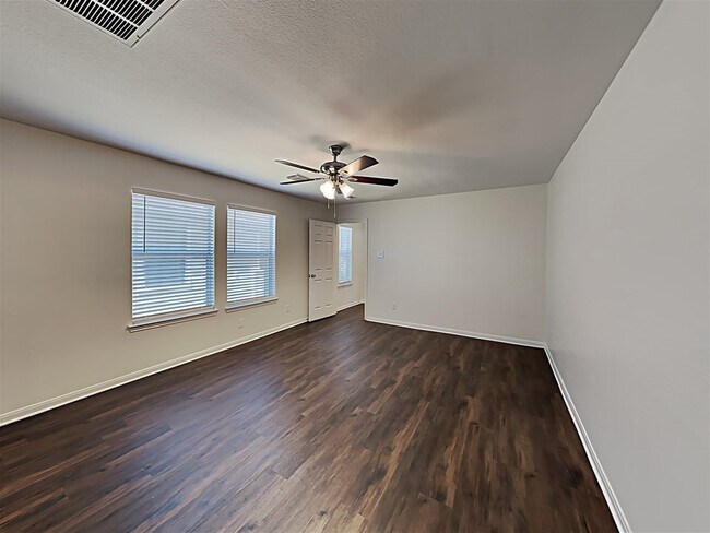 Photo - 18011 Shallow Leaf Ln