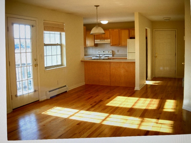 Building Photo - 534 N Central Ave Rental