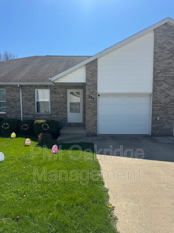 Building Photo - 763 Campbell Rd