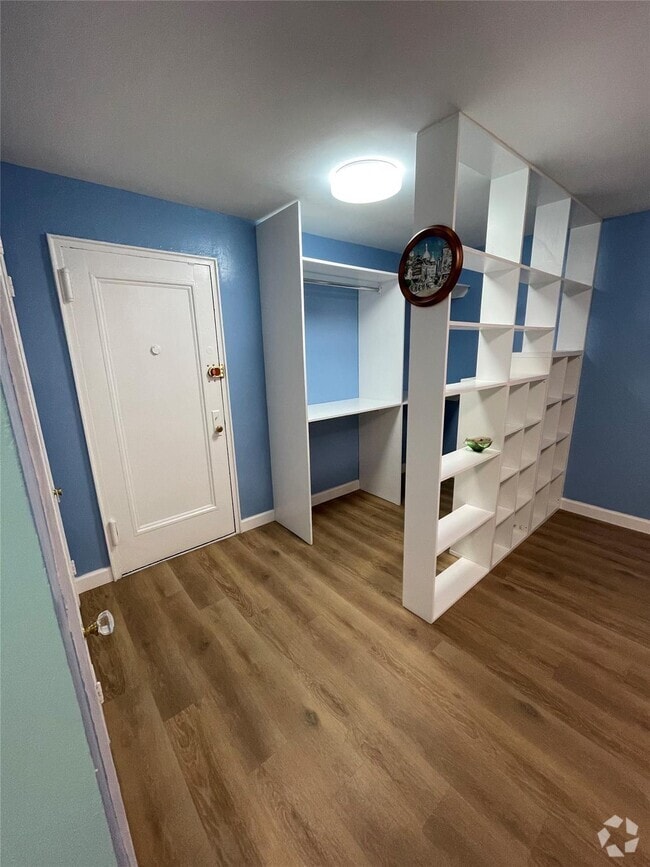 Building Photo - 83-85-85 116th St Unit 3F Rental